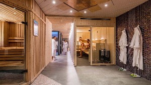 Hotel WIRTSHAUS & HOTEL LENER wakacje