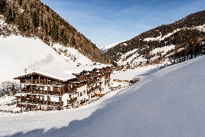 Hotel ALMINA FAMILY & SPA wakacje