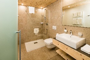 Hotel GASTHOF EGGWIRT POKOJE wakacje