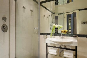 Hotel LEON'S PLACE wakacje