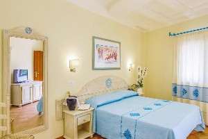 Hotel NICOLAUS CLUB LI CUCUTTI wakacje