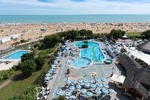 Hotel APARTHOTEL HOLIDAY wakacje