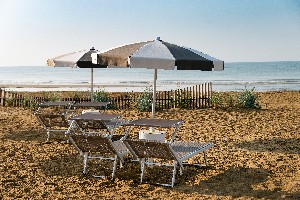 Hotel APARTHOTEL HOLIDAY wakacje