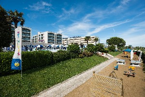 Hotel APARTHOTEL IMPERIAL wakacje