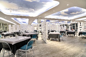 Hotel MARINA PALACE wakacje