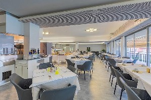 Hotel MARINA PALACE wakacje