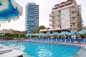 Hotel s bazénem