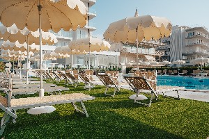 Hotel GALASSIA wakacje