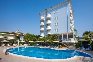 Hotel s bazénem