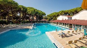 Resort s bazénem