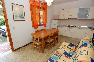 Kuchyňský kout s posezením