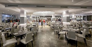 Restaurant/bars