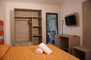 Hotel CHRISMARE wakacje