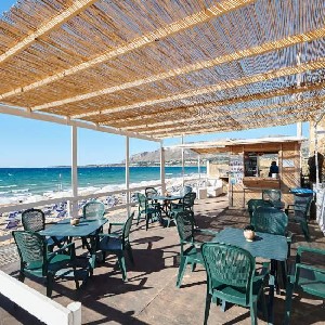 Restaurant/bars