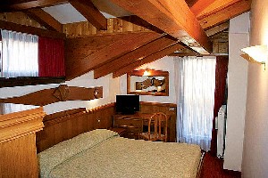 Hotel COLLINI wakacje