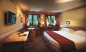 Hotel GOLF HOTEL CAMPIGLIO wakacje