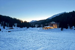 Hotel GOLF HOTEL CAMPIGLIO wakacje