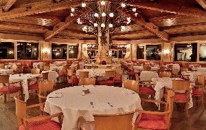 Hotel GOLF HOTEL CAMPIGLIO wakacje