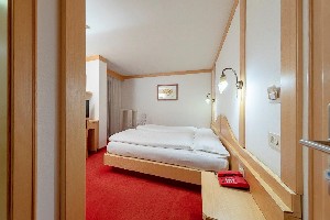 Hotel HOTEL CRISTIANIA wakacje