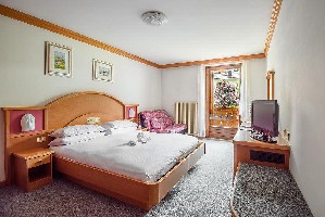 Hotel SANT RAPHAEL wakacje