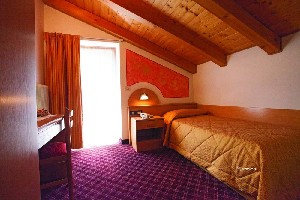 Hotel MILANO (VERMIGLIO) wakacje