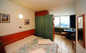 Hotel RESIDENCE LORES 2 wakacje