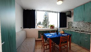 Hotel RESIDENCE LORES 2 wakacje