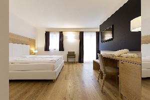 Hotel CORONA DOLOMITES wakacje
