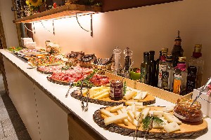 Hotel SUITE SASSDEI wakacje