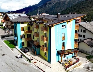 AlpenColor Tonale Hotel