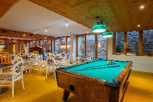 Hotel CLUB PIANDINEVE wakacje