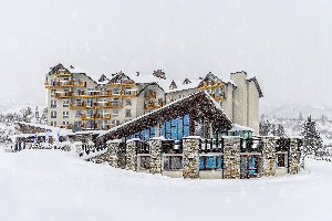 Hotel CLUB PIANDINEVE wakacje