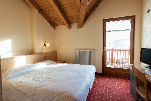 Hotel DELLE ALPI wakacje