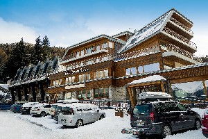 Hotel REZYDENCJA JOLLY RESORT wakacje