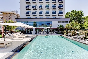 Hotel DUE MARI wakacje