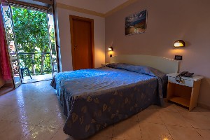 Hotel SUSY wakacje