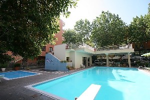 Hotel SUSY wakacje