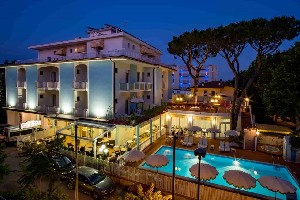 Hotel VILLA DEI FIORI wakacje