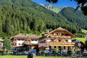 Santes Hotel