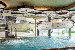 Hotel SCHWARZENSTEIN ALPINE LUXURY SPA RESORT wakacje