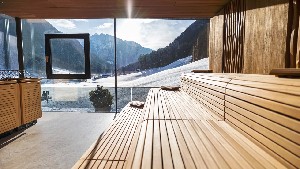 Hotel SCHWARZENSTEIN ALPINE LUXURY SPA RESORT wakacje