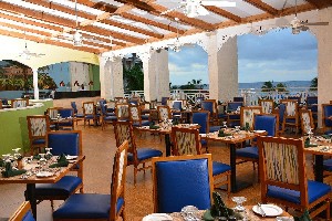 Restaurant/bars