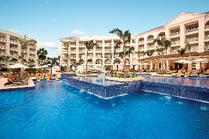 Hotel s bazénem