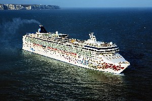 Loď Norwegian Gem