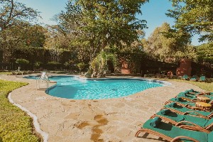 Hotel EXIMdiscovery - Czerwona Ziemia i Mgły Kilimandżaro wakacje