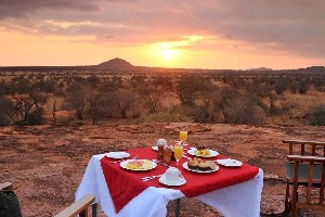 Hotel EXIMdiscovery - Czerwona Ziemia i Mgły Kilimandżaro wakacje