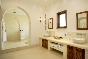 Hotel SWAHILI BEACH RESORT wakacje