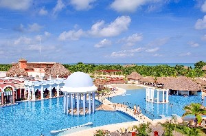 Hotel s bazénem