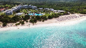 (Kuba, Atlantské východní pobř., Guardalavaca) - GRAN MUTHU ALMIRANTE BEACH