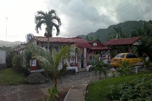 Kuba, Havana, Havana - Casa Particular + Viazul (Pravá nefalšovaná Kuba)